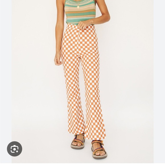 VRG GRL Play It Cool Orange Checkered Patterned Pants - Picture 2 of 7